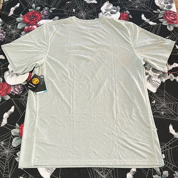 RARE 2012 Nike Dri-Fit Manchester United Futbol Club Performance Shirt Large NWT - Picture 7 of 8